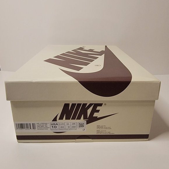 Size 9 - Jordan 1 Low OG x Travis Scott Reverse Mocha
